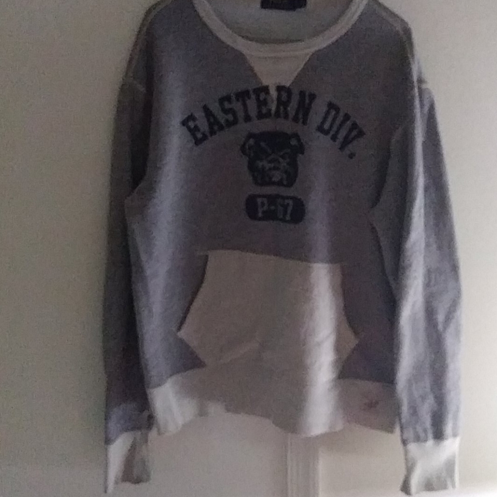 MEN'S POLO SWEATSHIRT